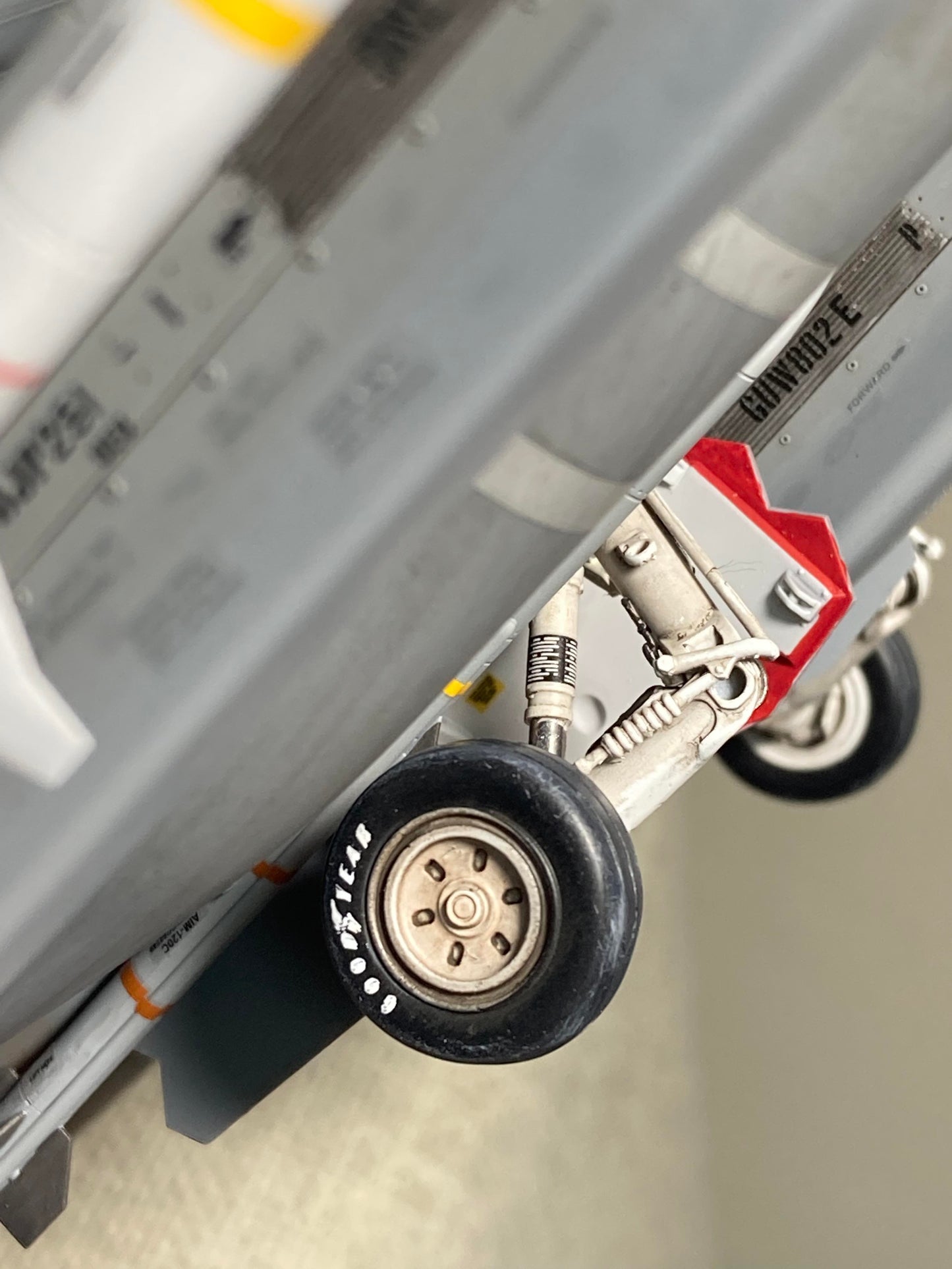 1/48 F/A-18E landing gear MENG